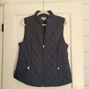 Navy quilted puffer vest